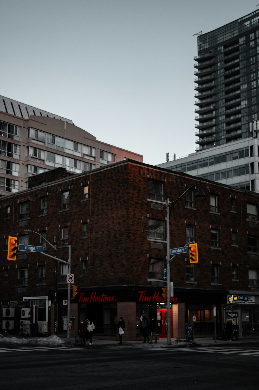 toronto street corner