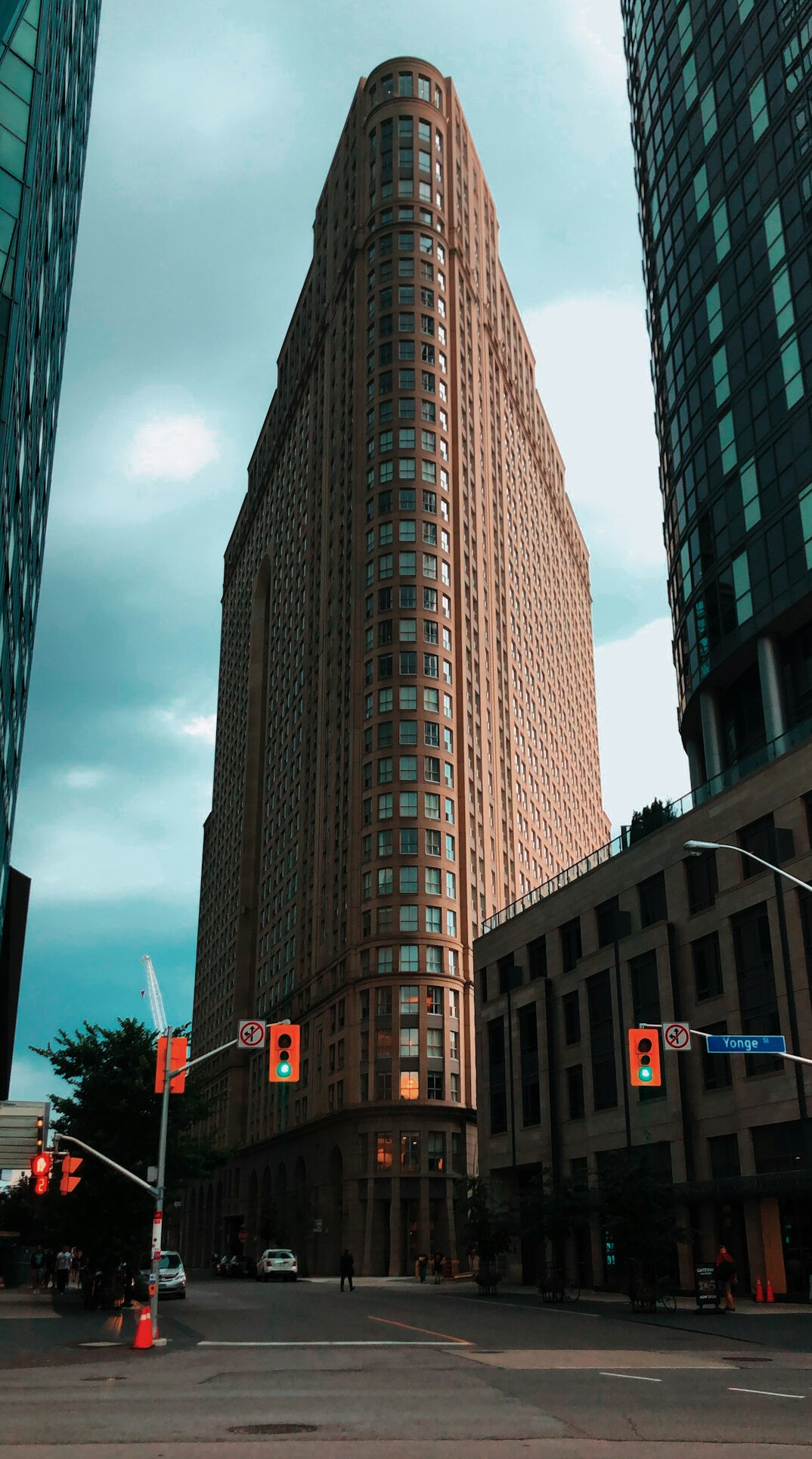 toronto street corner